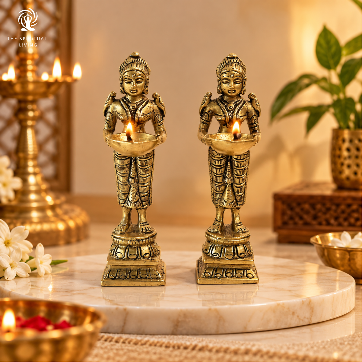 Brass Deepalakshmi Lady Diya | Laxmi Vilakku | 4 Inch | Welcome Stand | 2 Pcs |