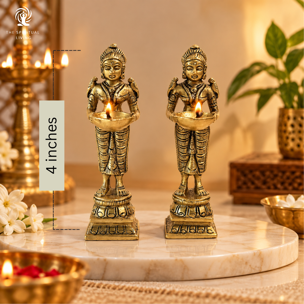 Brass Deepalakshmi Lady Diya | Laxmi Vilakku |  4 Inch | Welcome Stand