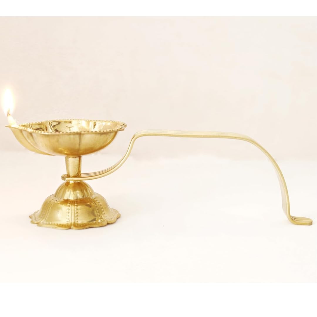 Aarti Diya with Handle | 6 Inch