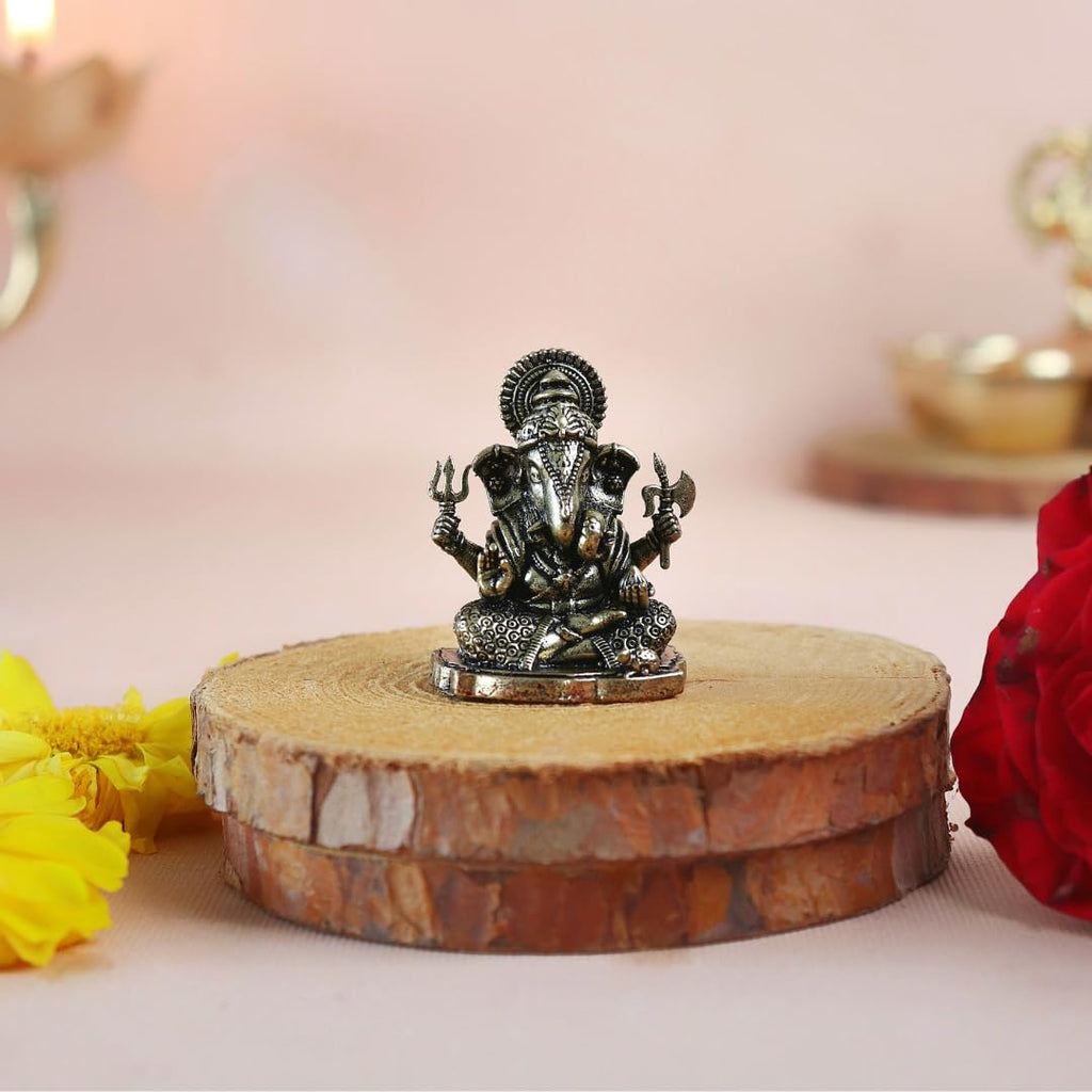 Brass Dagdusheth Ganpati Idol | 1.5 Inch | Small Ganesha Statue | Mini Style Bapaa | Ganpati Bappa Statue |