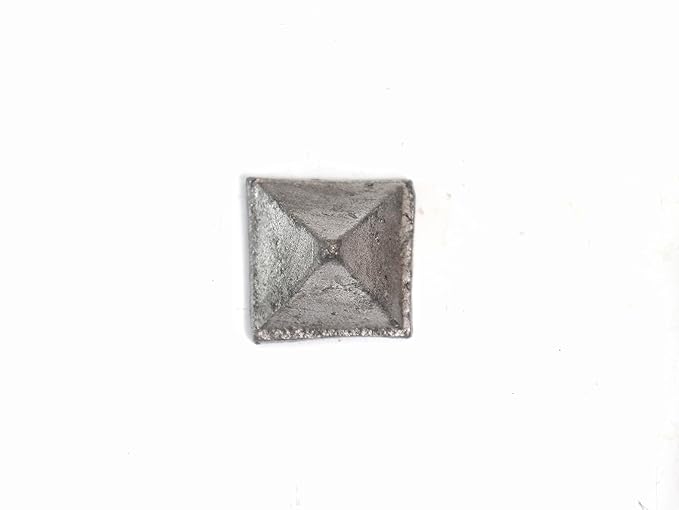 Pyramid (Lead) 1.5 inch
