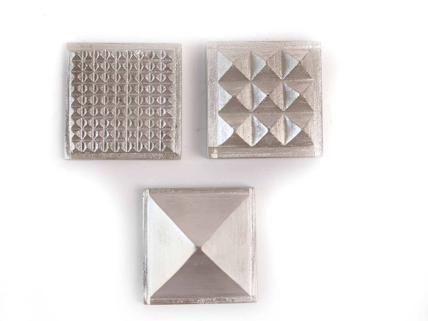 Zinc Pyramid Set of 3 | 1.5 Inch | North East Direction